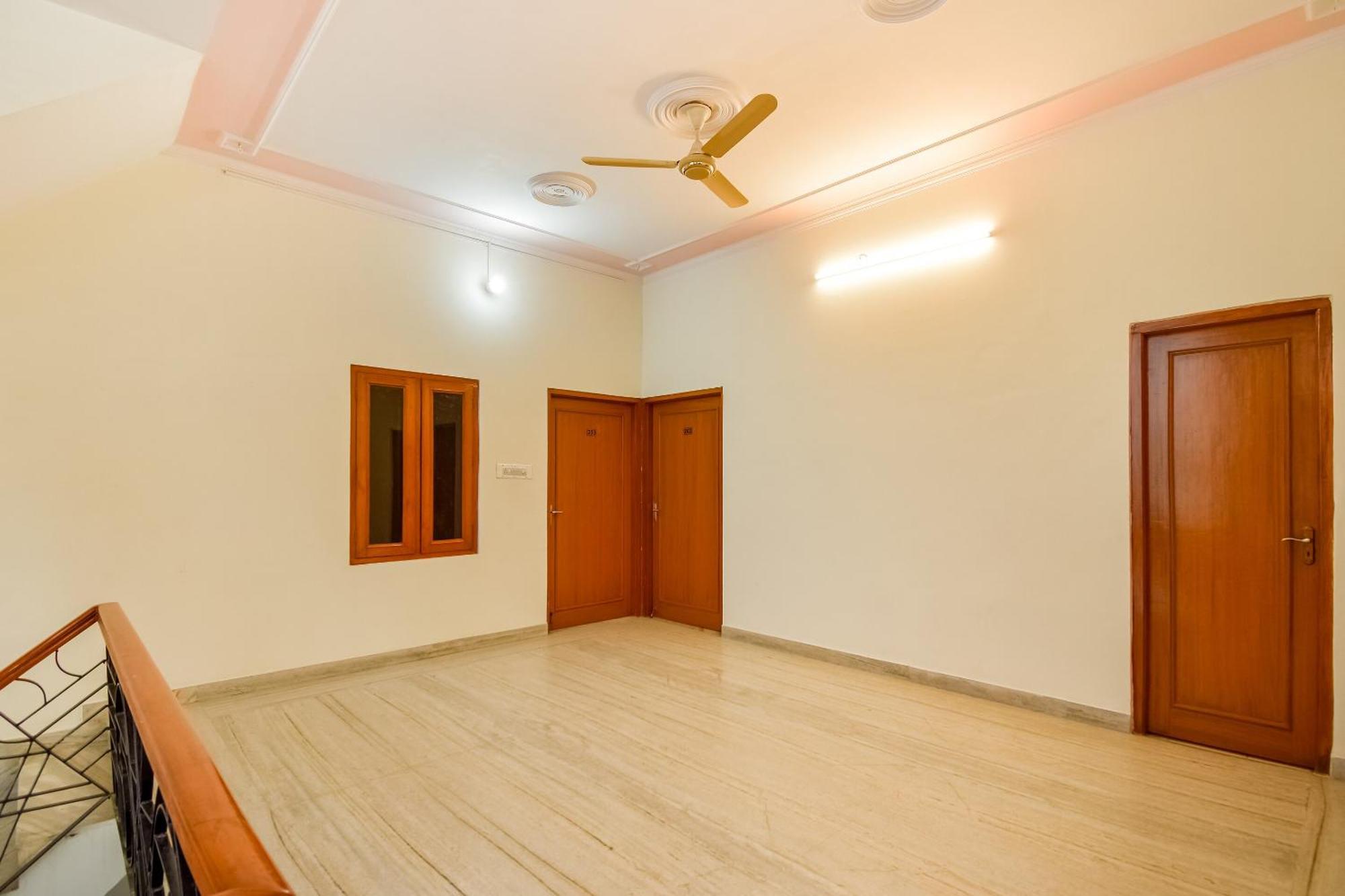 Hotel O Kusum Lodge Pandu Luaran gambar