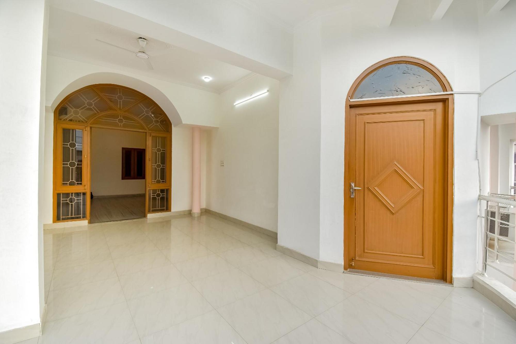 Hotel O Kusum Lodge Pandu Luaran gambar