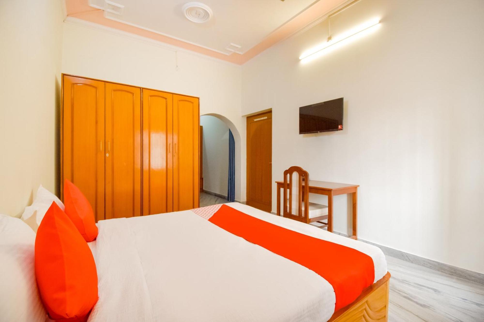 Hotel O Kusum Lodge Pandu Luaran gambar